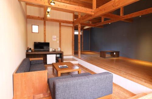 Kokonoe Hotel | Welcoming Oita Toranoyu: Family-Friendly with Hot Tub
