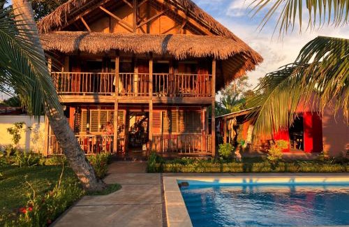 Nosy Be Villa | Inviting Lodge Villa MAYANKI: Oceanfront with Pool & Pets