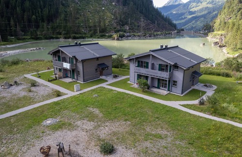 Enzingerboden Ski Chalet | Discover Lodge Weißsee: Top-Rated Spa Retreat in Enzingerboden