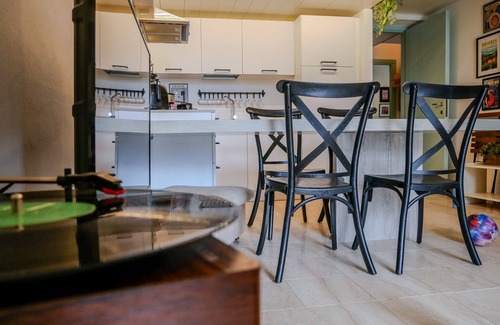 Calambrone Apartment | Seafront Lodge4 with Pool, Family-Friendly on Pisa Coast
