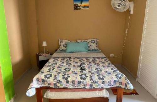 El Tamarindo Cabin | Guest Rated 10/10 at LodgeFabi'sPlace - Pet Friendly Stay