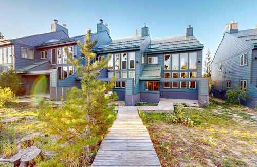 Winter Park House | Top-Rated Lodgepole Haven: Family-Friendly Retreat Awaits