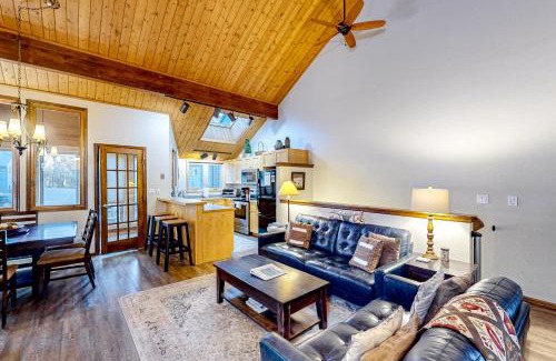 Winter Park House | Top-Rated Lodgepole Haven: Family-Friendly Retreat Awaits