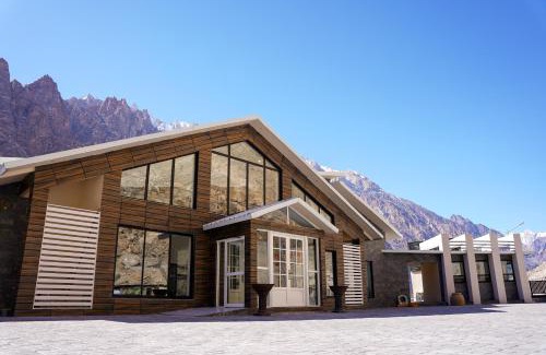 Hunza Hotel | Lodges By Baron Hunza Attabad Lake