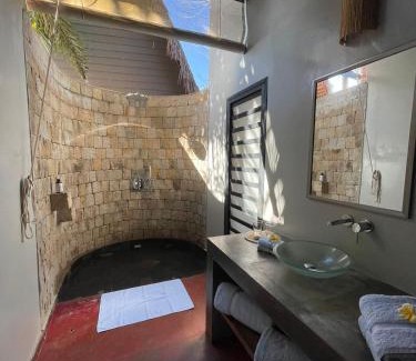 Nosy Be Apartment | Family-Friendly Lodges Cap Dore with Pool Access