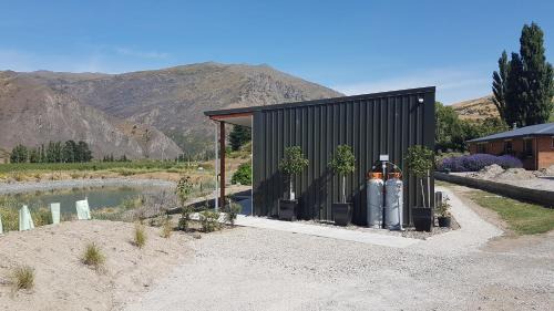 Lowburn Apartment | Discover Lodges on Pearson - Unit 2, Rated 9.4/10 by Guests