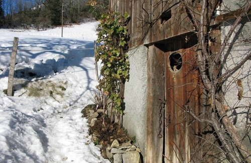 Samoens Apartment | Historic Farmhouse Retreat in Samoens – 10/10 Guest Rated