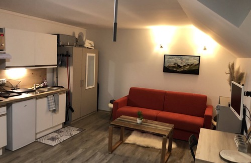 La Feclaz Apartment | Cozy Lodging in the Woods with Pet-Friendly Amenities