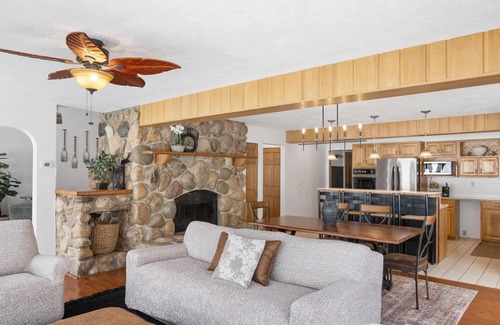 Charlevoix House | Loeb Lake House: Private Beach Retreat Near Castle Farms