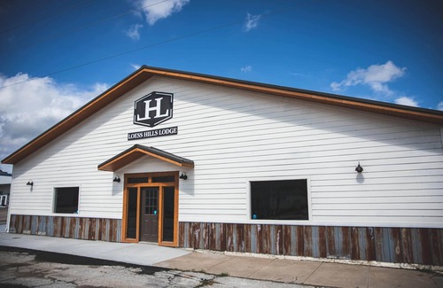 Mound City Apartment | Enchanting Loess Hills Lodge - Family-Friendly Room 7