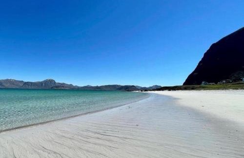 Vestvagøy House | Oceanfront Eggum Cabin with Private Beach Access