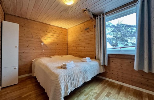 Vestvagøy House | Discover Lofoten Troll Point: Family-Friendly Retreat