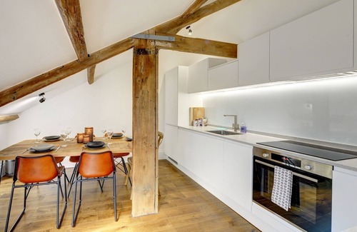 Lofthouse Apartment | Loft 11 - Unique Apartment with Breathtaking Views