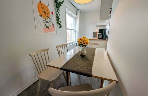 Ste Anne de Beaupre Apartment | Loft 12 | 2 Min Waterfront | BBQ & Fireplace