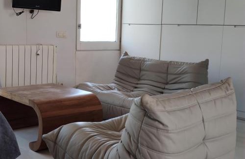 Sant Marti d'Empuries Apartment | Unforgettable Stay at Loft a Sant Martí d'Empúries