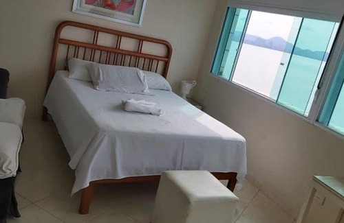 Porchat Island Apartment | Cozy Loft: Guest Rated 10/10 & Pet-Friendly Amenities