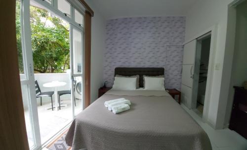 Leblon Apartment | Charming Oceanfront Loft in Leblon - Rated 9.4/10!