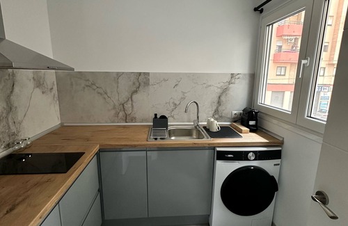 Alicante Apartment | Loft Alexa/apt. Completo/cocina+baño Privado/wifi