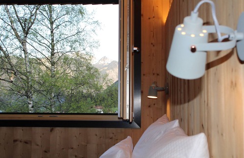 Wald am Arlberg Apartment | Private Sauna & Pool Access at Loft Apartment 60M²
