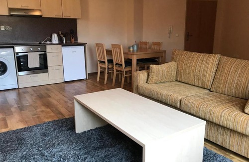 Avren Apartment | Fabulous Loft Apartment at Oasis Beach Resort, Kamchia