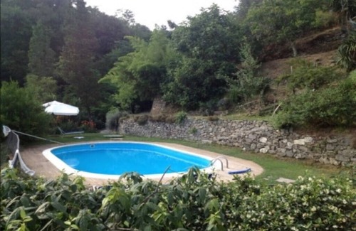 Fosdinovo House | Relaxing Loft Apartment with Pool at Agriturismo Il Borgo