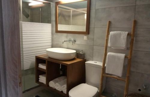 Agios Nikolaos Apartment | Oceanfront Loft in Agios Nikolaos - Guest Rated 9.8