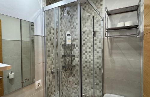 Ciudad Jardin Apartment | Family-Friendly Loft Ciudad Jardín with Great Reviews
