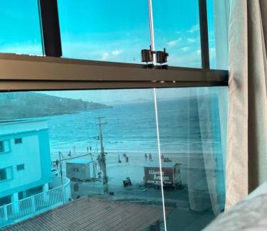 Prainha Apartment | Cozy Loft with Ocean Views and Family-Friendly Amenities