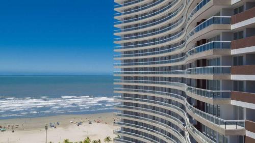 Pompeia Apartment | Oceanview Loft with Pool and Hot Tub for Memorable Stays