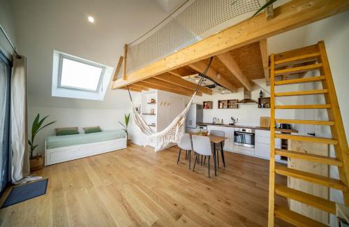 Plouharnel Apartment | Cozy Loft Retreat - Perfect for Families and Travelers