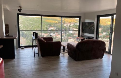 L'Estaque House | Idyllic Loft in the Hills of Estaque - Guest Rated 10/10