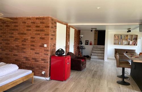 L'Estaque House | Idyllic Loft in the Hills of Estaque - Guest Rated 10/10
