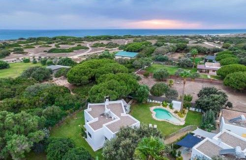 Zahora House | Stylish Design Loft with Pool Near the Beach