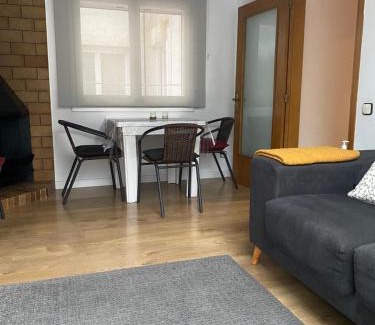 Sant Joan de Les Abadesses Apartment | Explore Loft del Taga: Family-Friendly Dining & Top Ratings