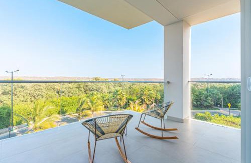 Zona Norte Apartment | Stunning Loft de Lujo Cartagena with Oceanfront Pools & Jacuzzi