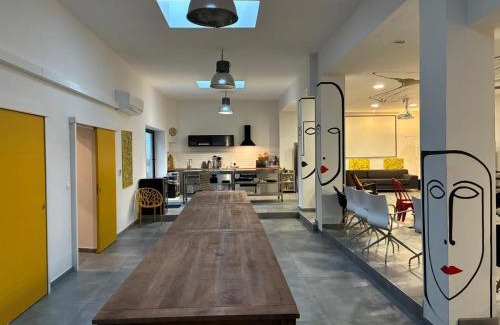 Dunkerque Centre Apartment | Pet-Friendly Loft Dunkerque Centre with 9.7/10 Guest Rating
