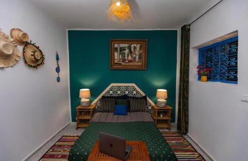 Tozeur Apartment | Cozy La Petite Suite de Tozeur: Family & Pet Friendly Stay