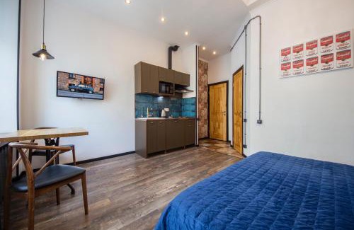 Verkhnie Misto Apartment | Stylish Loft Design Apartments Near Maidan - Child Friendly