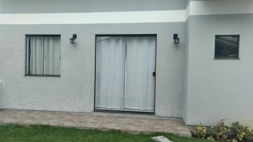 Ponta do Papagaio House | Discover Cozy Holiday Homes in Brazil - Pet-Friendly Stays