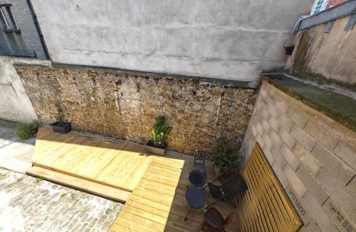 Le Pre-Saint-Gervais Apartment | Stylish Loft Duplex 2 Minutes from Paris with Free Parking