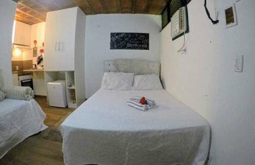 Jardim Excelsior Apartment | Inviting Loft with Pool and Oceanfront Views in Cabo Frio