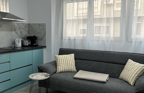 Alicante Apartment | Loft Emma/Apt. Full/Kitchen+Private Bathroom/WIFI
