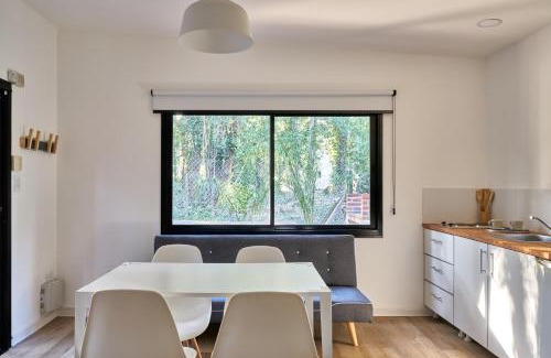 Bosque Peralta Ramos House | Cozy Loft in Bosque Peralta Ramos - Pet Friendly Stay