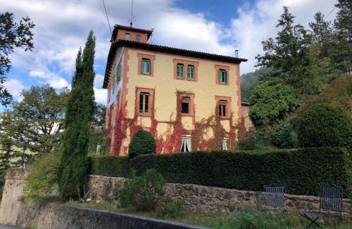 Ribes De Freser Apartment | Oceanfront Loft Apartment with Pool and Pet-Friendly Options