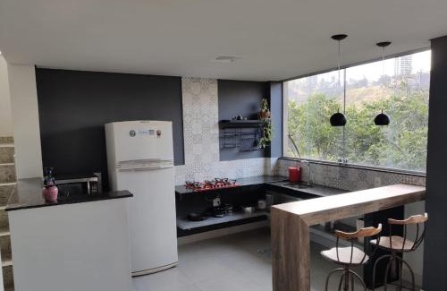 Belo Horizonte House | Cozy Loft Espaço Vila da Serra with Delicious Breakfast