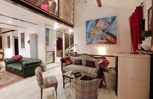 Vignanello Apartment | Elegant Loft Giuly: Top-Rated Stay with Breakfast & Pets