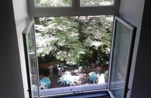Genoa Historical Centre Apartment | Elegant Loft in San Lorenzo, Steps from Acquario & Pool