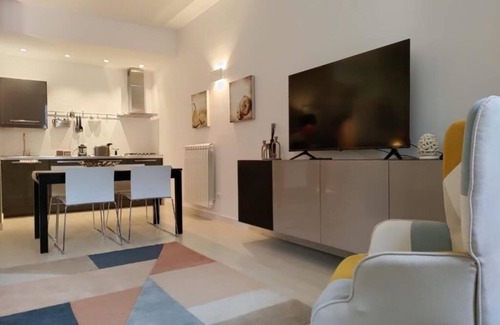 Amelia Apartment | Loft In The Village