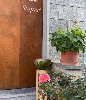 Novello Apartment | Enchanting Loft Casa Sugnat - Rated 9.3 by Guests