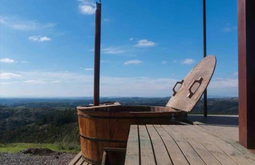 Navidad House | Casa Loft with Incredible Views & Relaxing Hot Tub